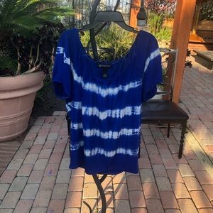 INC Size M blue and white sequin top